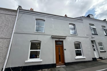 2 bed flat, Charlotte Street, Keyham, Plymouth, PL21RL - Image 1